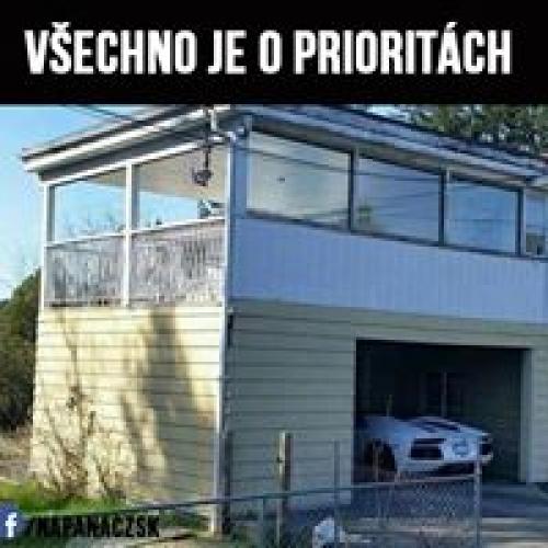 Je to o prioritách