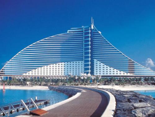  Hotel v Dubai 
