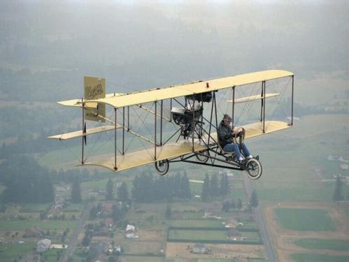  Historické letadlo 
