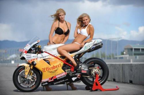 holky a motorka