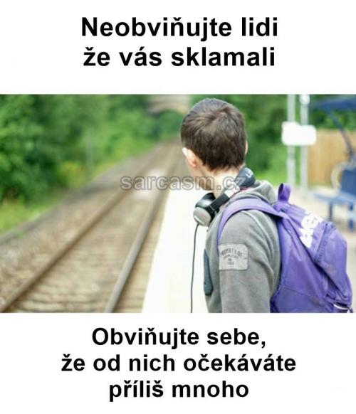  Zklamání 