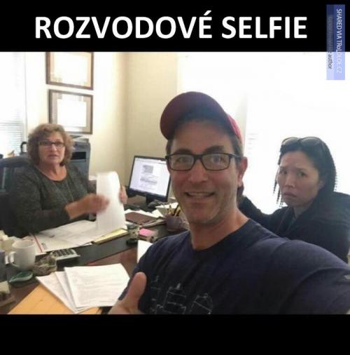  Rozvodové selfie 