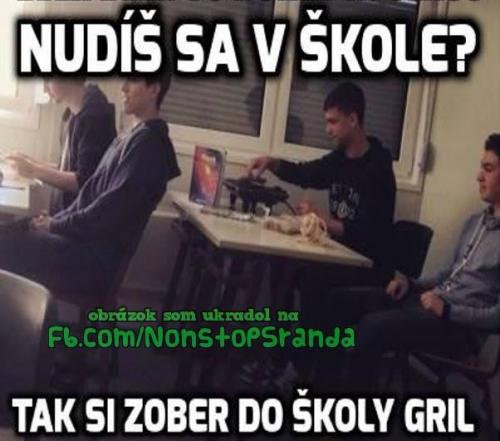  Nuda ve škole 