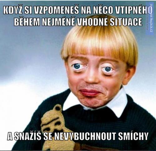  Smích 