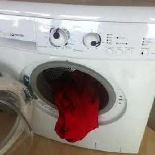  Pračka odmítá pracovat 