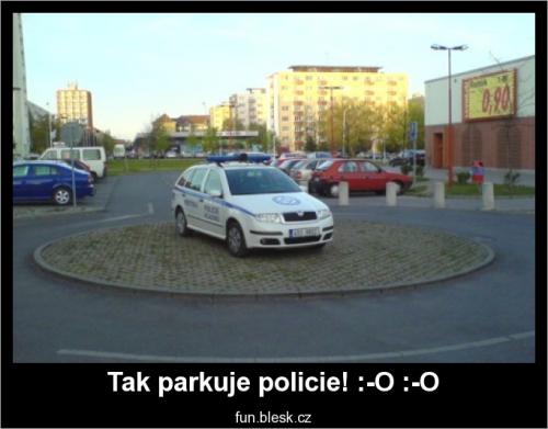  Tak parkuje policie 
