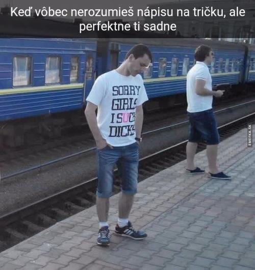 Když nerozumíš nápisu na tričku