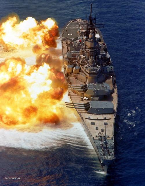  SHIP Battleship Iowa Front Firing lg 