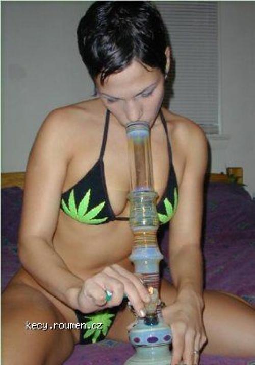 angie hitting the bong