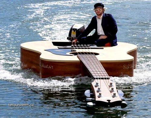  guitar boat 