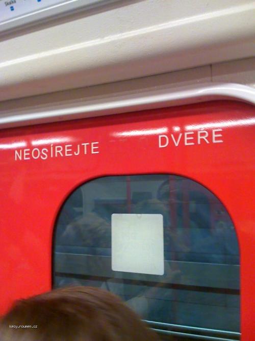  moto v metru 
