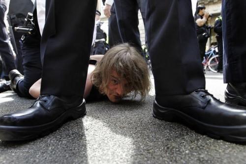  Zadrzany demonstrant 