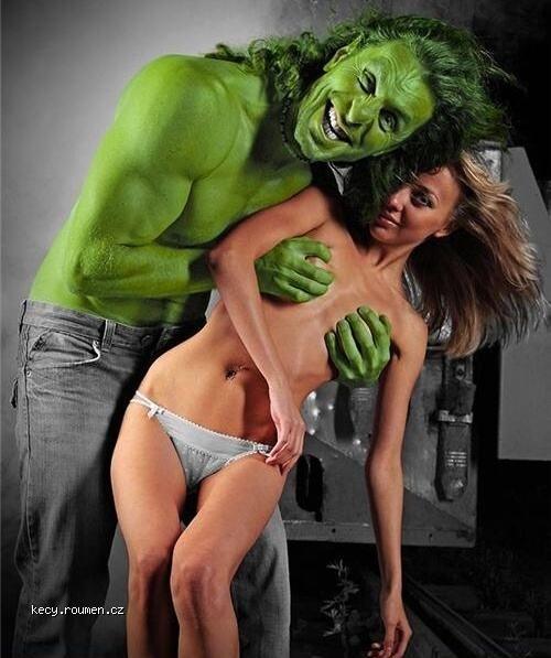 Hulk fondle 