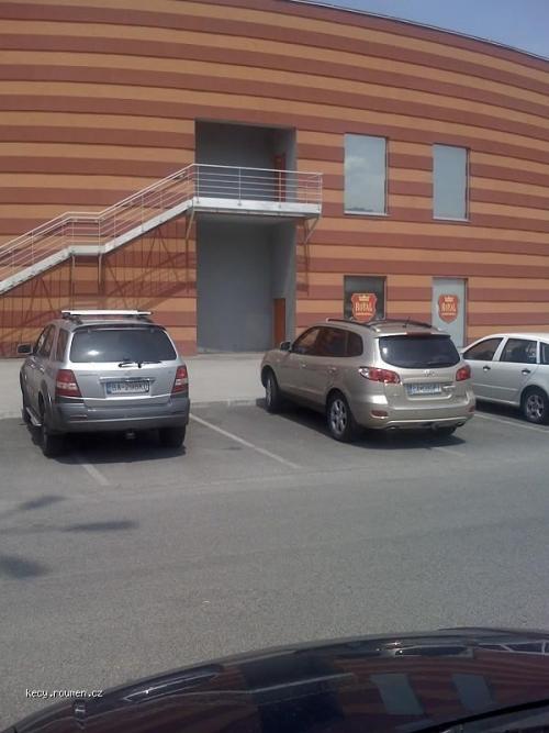  hyundai umenie parkovat 