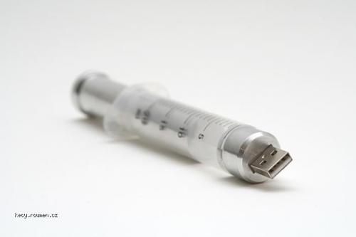  USB injekce 