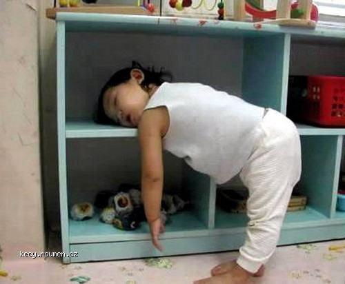 Funniest Sleeping Positions Possible1