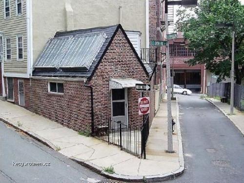 Smallest Houses In The World5