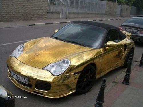 Zlate Porsche