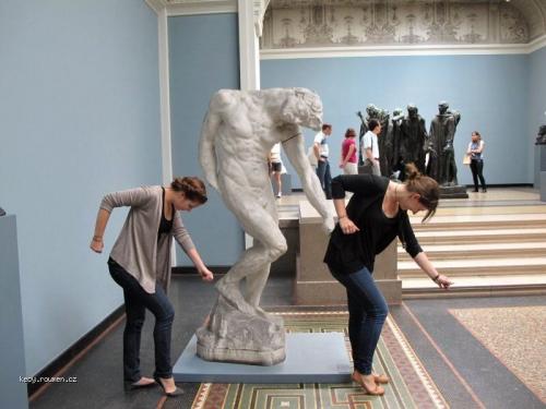  Ladies Sculpture Dance 
