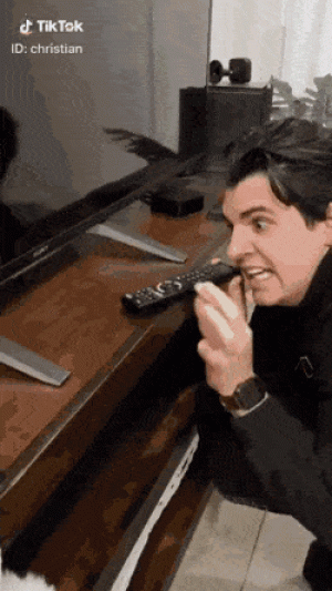 https://media.loupak.fun/soubory/obrazky_n/_GIF/2524/05262.gif