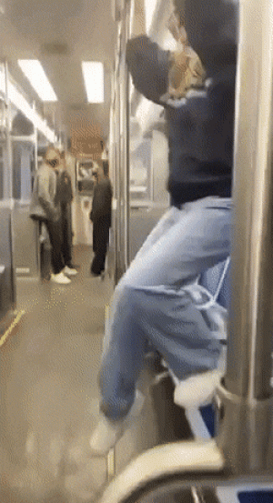 https://media.loupak.fun/soubory/obrazky_n/_GIF/3154/03102.gif