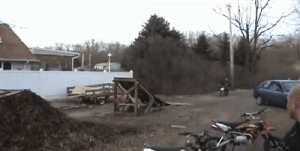 https://media.loupak.fun/soubory/obrazky_n/_GIF/579/2003.gif