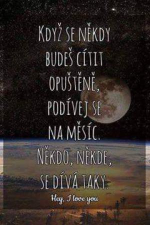 Měsíc
