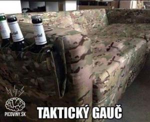 Taktický gauč