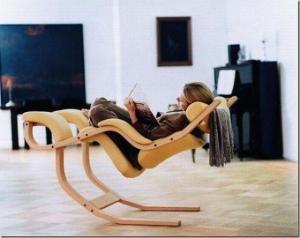 Houpací pohodlná židle