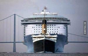 Titanic vs. dnešní moderní lodě
