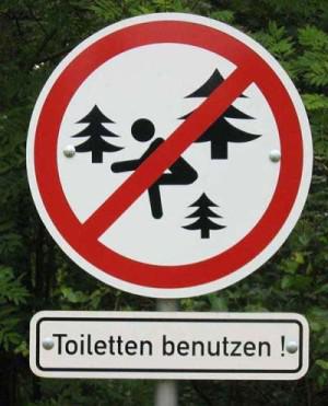 S--t v lese zakázáno