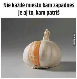 Sem nepatříš!