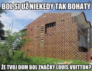 Dům