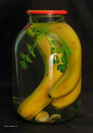 banany s petrzelkou