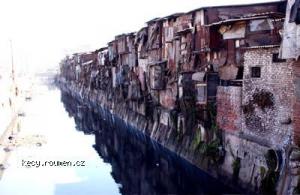 slums of Mumbai 1