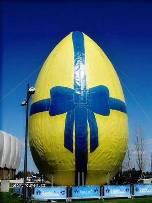 Worlds Biggest Easter Eggs2