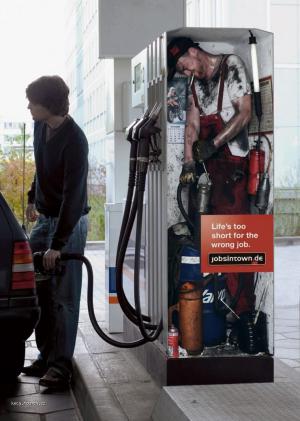 benzinova pumpa