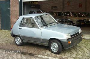 Renault 5 coupe