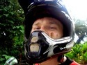  Motorkář - blázen na silnici 