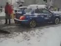 Subaru Impreza odtáhne kamion 