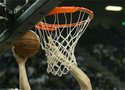  Basketbal - Koš přes celé hřiště v sedě 