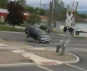  Idiot - rychlá jízda a železniční přejezd 