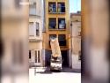  Chlapci, s tou sedačkou opatrně! 