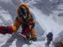  Poslední metry výstupu na Everest 