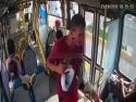        Okradl cestující autobusu       