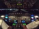      Noční start Airbusu pohledem pilota     