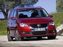 Volkswagen Touran zaparkuje za Vás