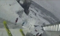 Skok na lyžích s kamerou na helmě