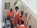 Těžký život teroristy ve vězení