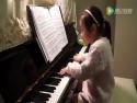 5letá mimořádně nadaná klavíristka